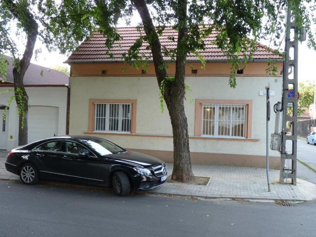 Eper Apartman Дебрецен Экстерьер фото
