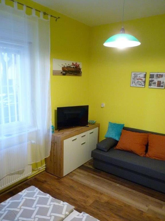 Eper Apartman Дебрецен Экстерьер фото
